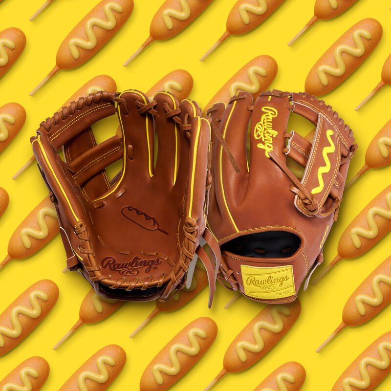 HOH-Foodie-Glove-Background-ImagesCornDog-Glove